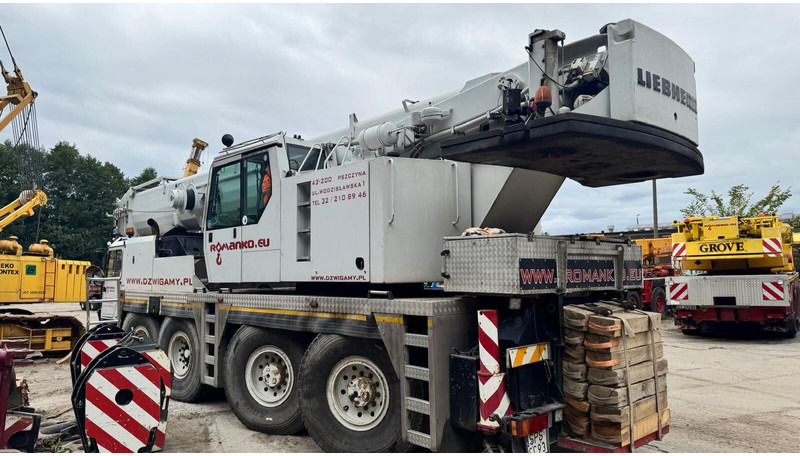 Liebherr LTM 1090/2 52m + 19m - Кран за секакви терени: слика 3 Liebherr LTM 1090/2 52m + 19m - Кран за секакви терени: слика 3