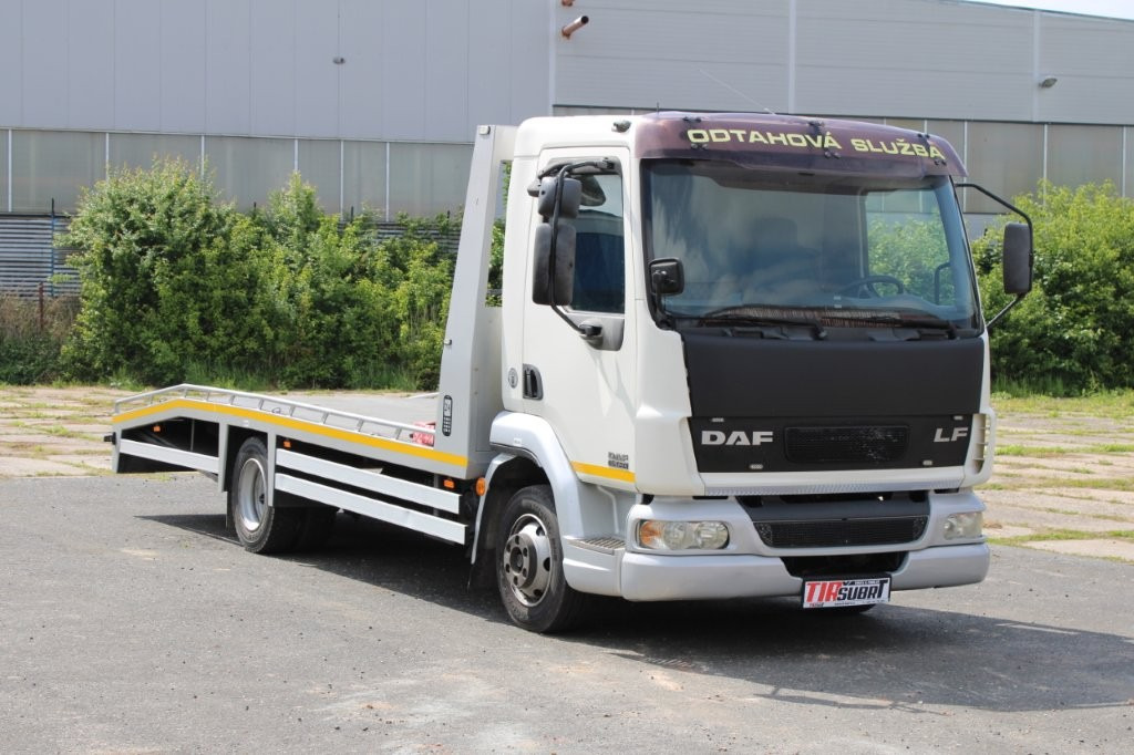 DAF FA LF 45.130 ODTAHOVÉ VOZIDLO - Камион за влечење: слика 1 DAF FA LF 45.130 ODTAHOVÉ VOZIDLO - Камион за влечење: слика 1