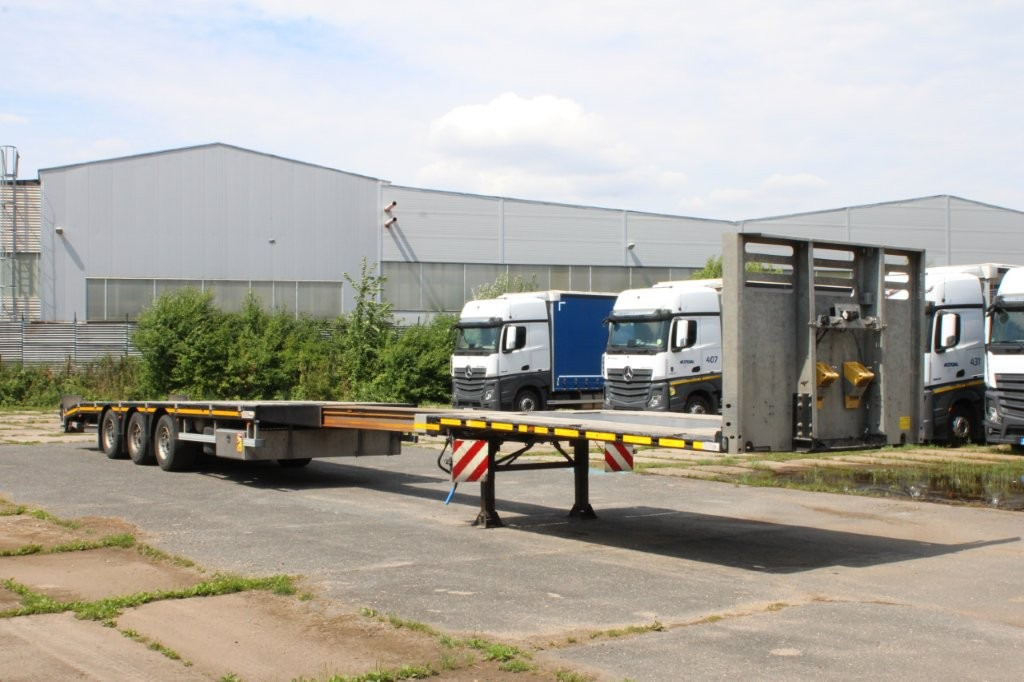 FAYMONVILLE MAX TRAILER MAX 200, ZVEDACÍ, ŘÍZENÁ NÁPRAVA - Полуприколка платформа: слика 2 FAYMONVILLE MAX TRAILER MAX 200, ZVEDACÍ, ŘÍZENÁ NÁPRAVA - Полуприколка платформа: слика 2