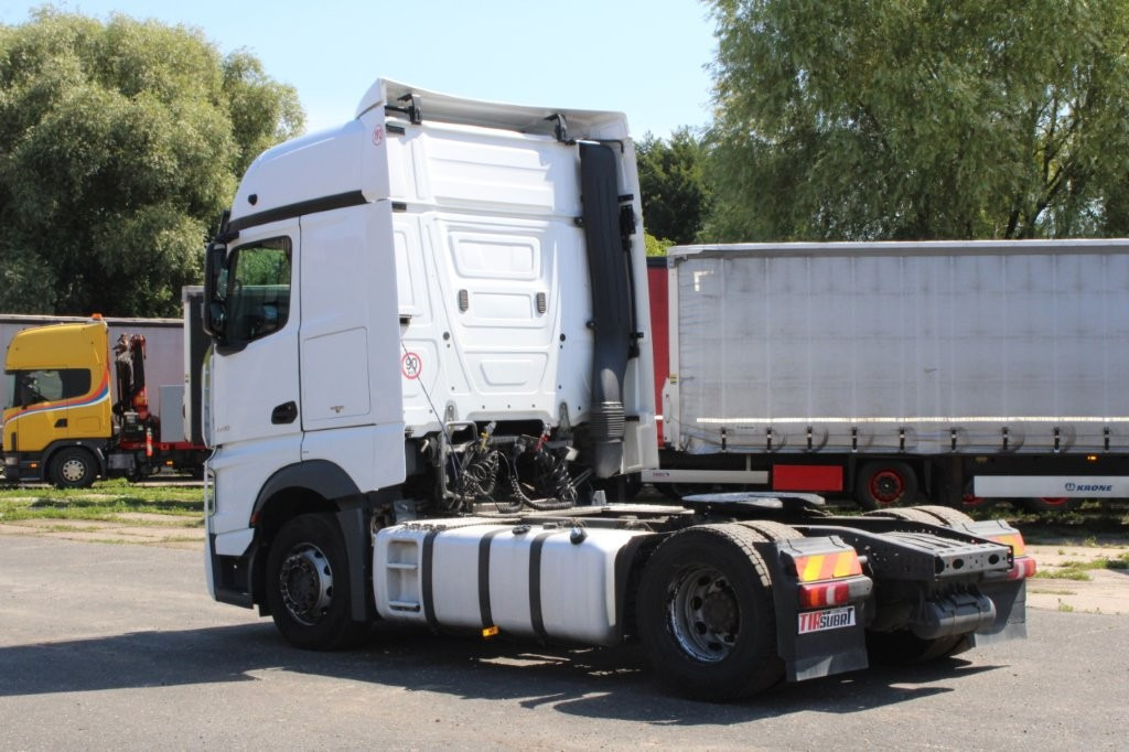 Mercedes-Benz ACTROS 1845 - Камион влекач: слика 4 Mercedes-Benz ACTROS 1845 - Камион влекач: слика 4