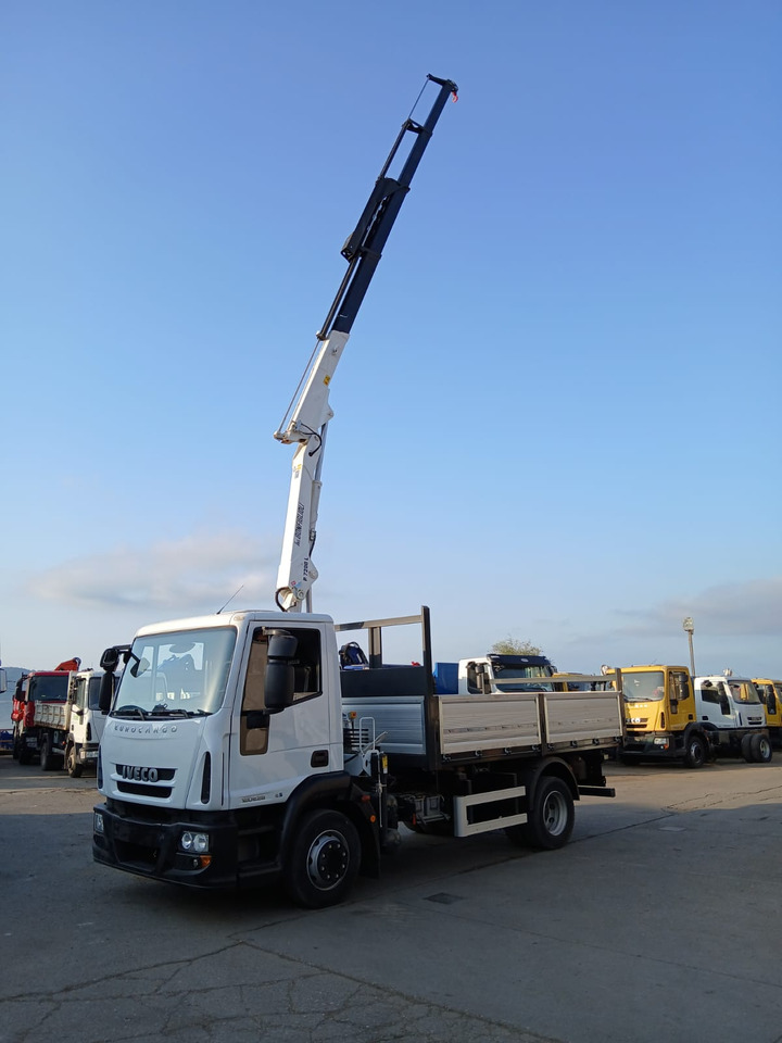 IVECO EUROCARGO 120E28P - Камион со кран: слика 1 IVECO EUROCARGO 120E28P - Камион со кран: слика 1