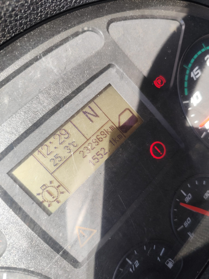 IVECO EUROCARGO 160-280 - Кипер, Камион со кран: слика 4 IVECO EUROCARGO 160-280 - Кипер, Камион со кран: слика 4