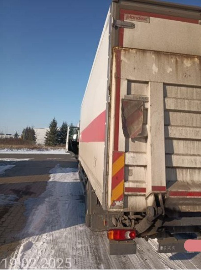IVECO EUROCARGO 180-250 - Камион со кабинска шасија, Камион со кран: слика 3 IVECO EUROCARGO 180-250 - Камион со кабинска шасија, Камион со кран: слика 3