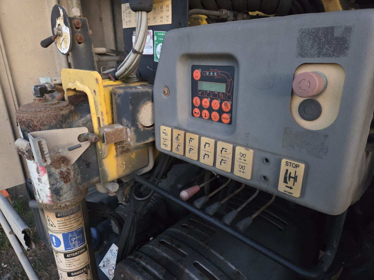 IVECO EUROCARGO 180E25 - Камион со кран, Камион со кран: слика 4 IVECO EUROCARGO 180E25 - Камион со кран, Камион со кран: слика 4