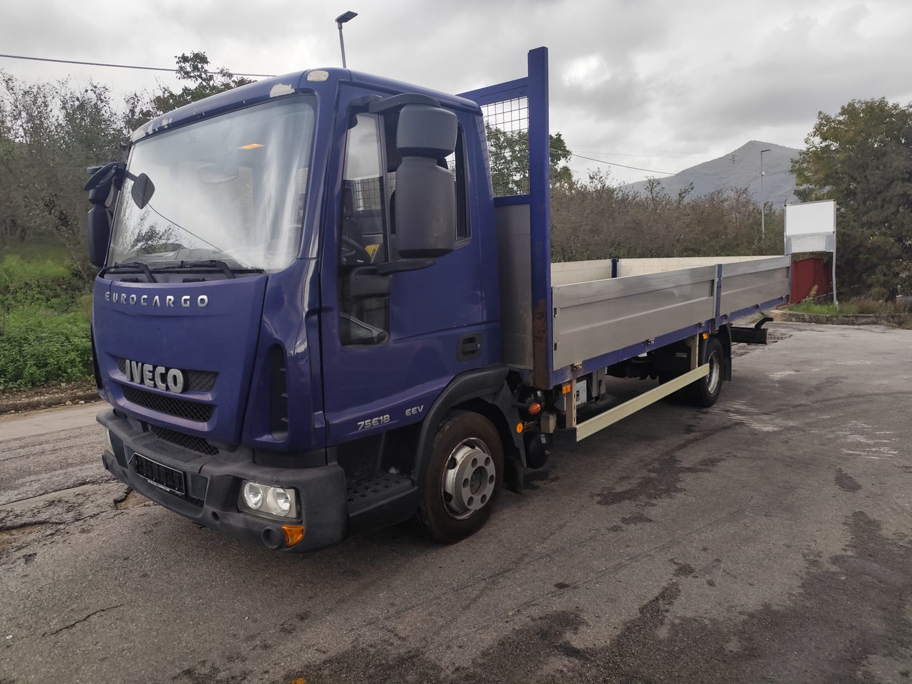 IVECO EUROCARGO 75E18 - Кипер: слика 1 IVECO EUROCARGO 75E18 - Кипер: слика 1