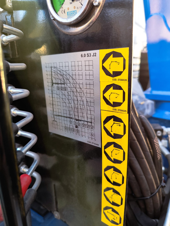 Камион со кран, Кипер IVECO EUROCARGO 80-210: слика 25 Камион со кран, Кипер IVECO EUROCARGO 80-210: слика 25