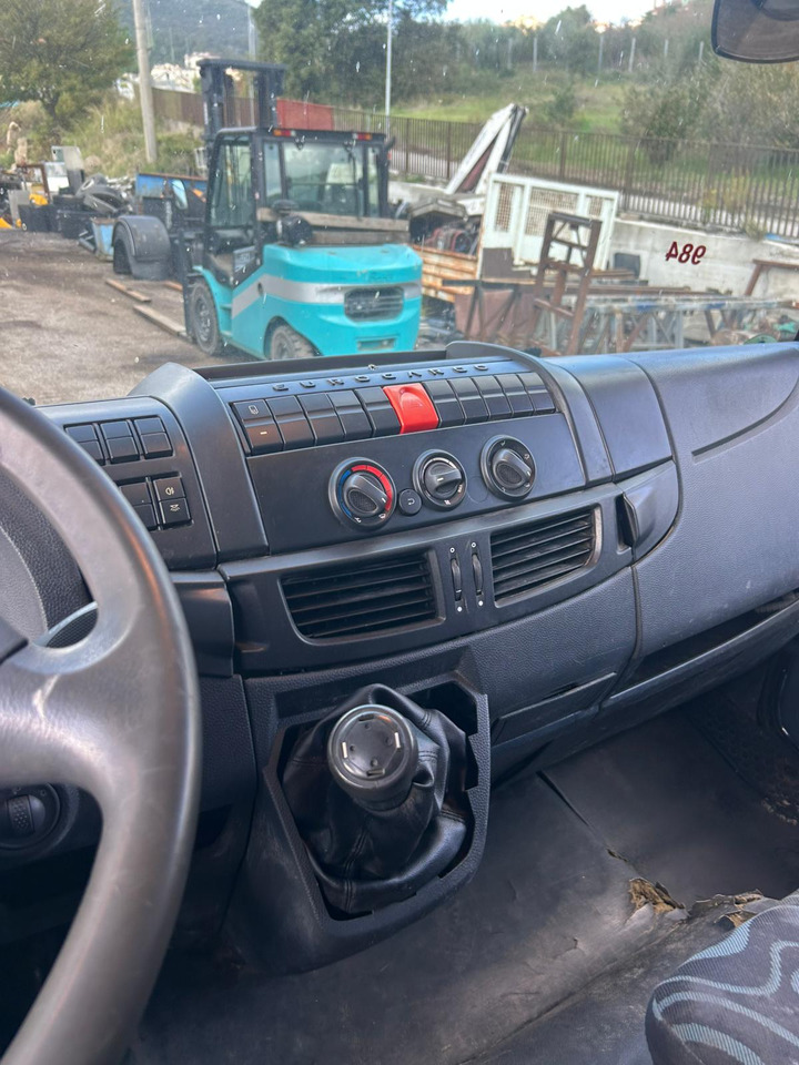 IVECO EUROCARGO 80E18 - Камион со кран, Кипер: слика 4 IVECO EUROCARGO 80E18 - Камион со кран, Кипер: слика 4