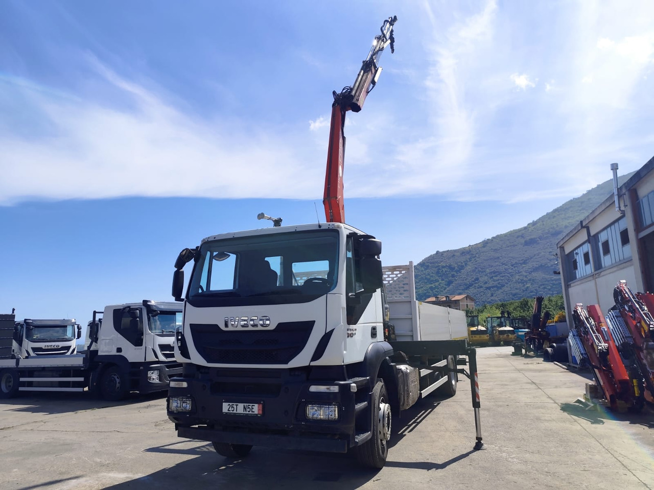 IVECO STRALIS 190S31 - Камион со кран: слика 5 IVECO STRALIS 190S31 - Камион со кран: слика 5