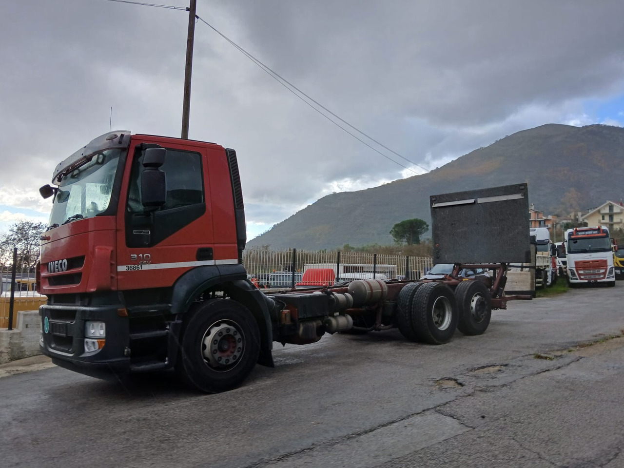 IVECO STRALIS AD 260S31 - Камион со кабинска шасија: слика 1 IVECO STRALIS AD 260S31 - Камион со кабинска шасија: слика 1