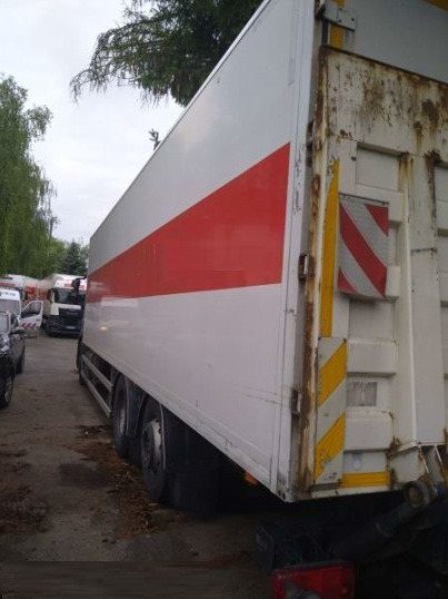 IVECO STRALIS AD 260S31 XP - Камион со кабинска шасија: слика 3 IVECO STRALIS AD 260S31 XP - Камион со кабинска шасија: слика 3