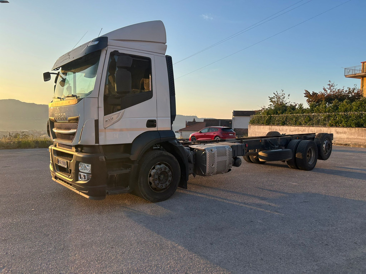 IVECO STRALIS AD 260S31 XP - Камион со кабинска шасија: слика 4 IVECO STRALIS AD 260S31 XP - Камион со кабинска шасија: слика 4