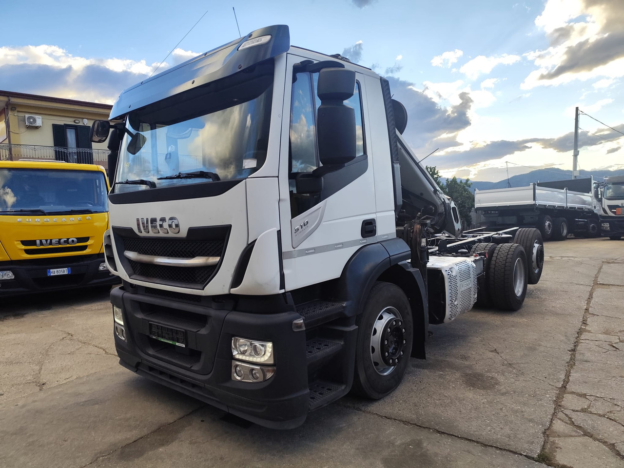 IVECO STRALIS AD 260S31 Y/P - Кипер, Камион со кран: слика 1 IVECO STRALIS AD 260S31 Y/P - Кипер, Камион со кран: слика 1