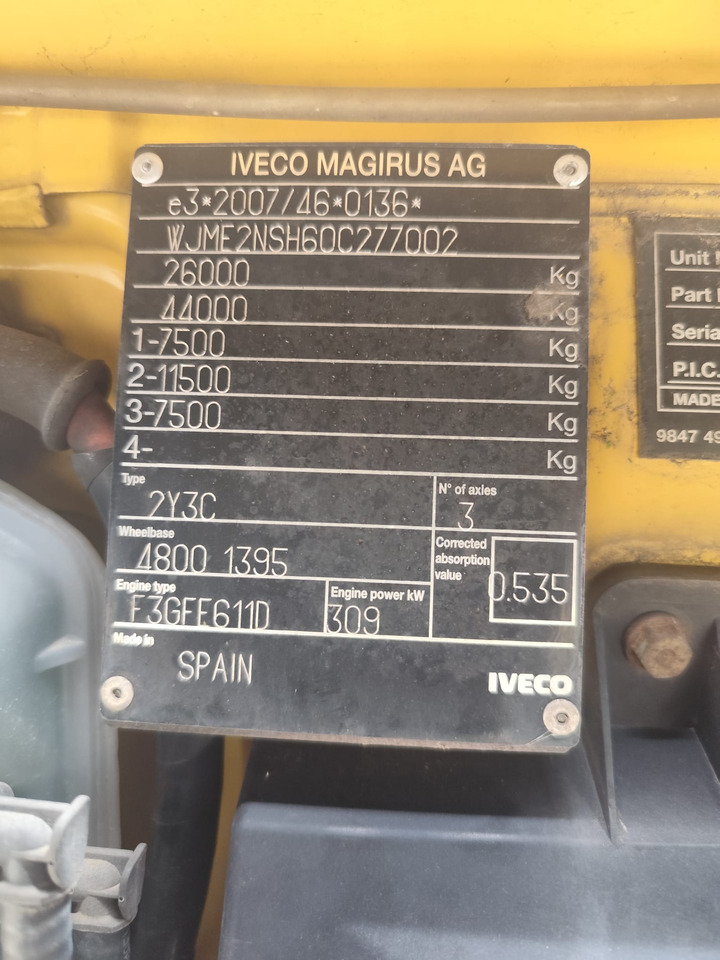 IVECO STRALIS AS 260S42 - Камион со платформа: слика 2 IVECO STRALIS AS 260S42 - Камион со платформа: слика 2