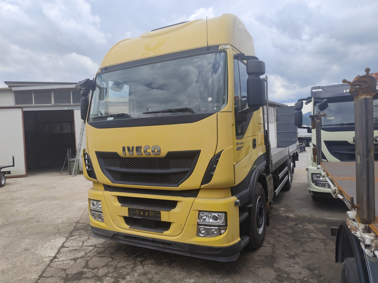 IVECO STRALIS AS 260S42 - Камион со платформа: слика 1 IVECO STRALIS AS 260S42 - Камион со платформа: слика 1