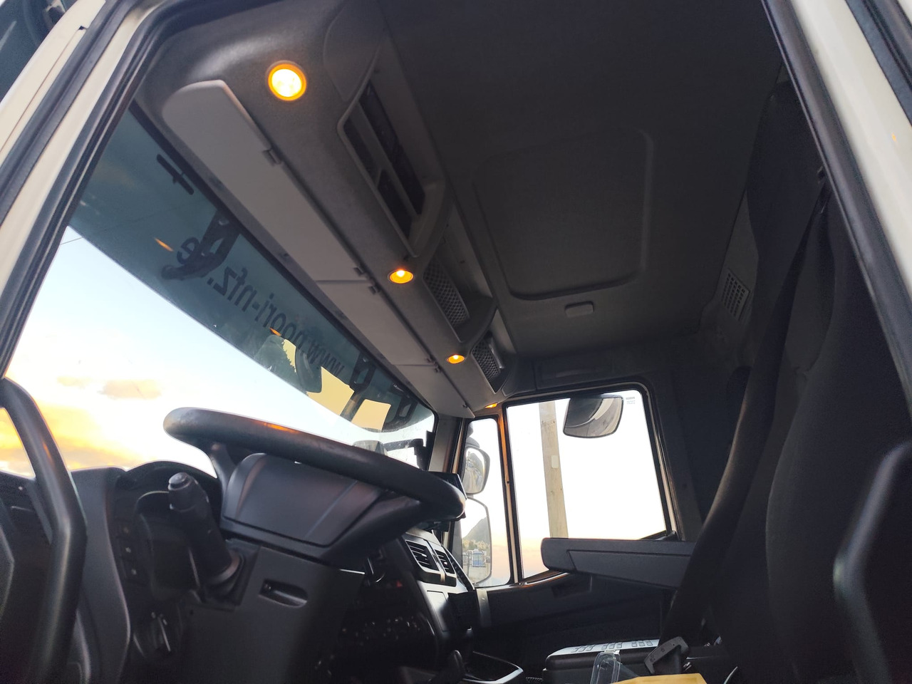 IVECO STRALIS AS 260S46 - Камион со платформа: слика 5 IVECO STRALIS AS 260S46 - Камион со платформа: слика 5