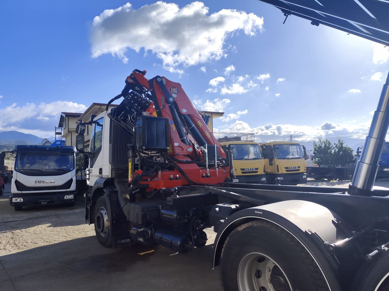IVECO STRALIS CUBE 260S31 - Камион со кран: слика 5 IVECO STRALIS CUBE 260S31 - Камион со кран: слика 5