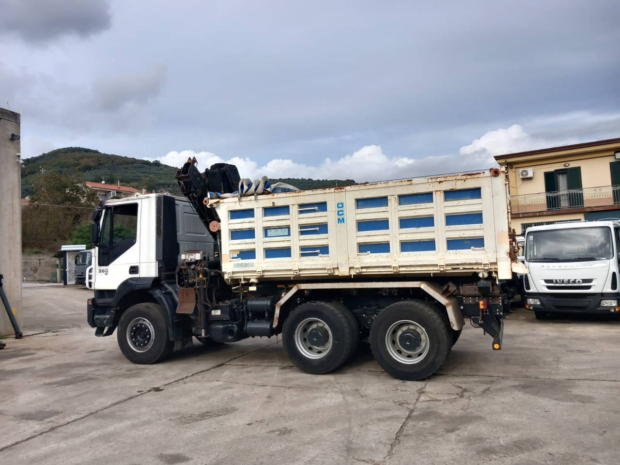 Камион со кран, Кипер IVECO TRAKKER 260T36: слика 16 Камион со кран, Кипер IVECO TRAKKER 260T36: слика 16