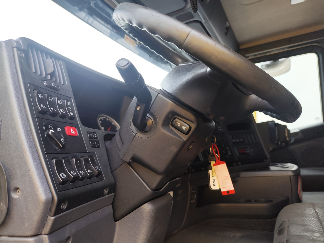 SCANIA G450 - Камион со кабинска шасија: слика 5 SCANIA G450 - Камион со кабинска шасија: слика 5
