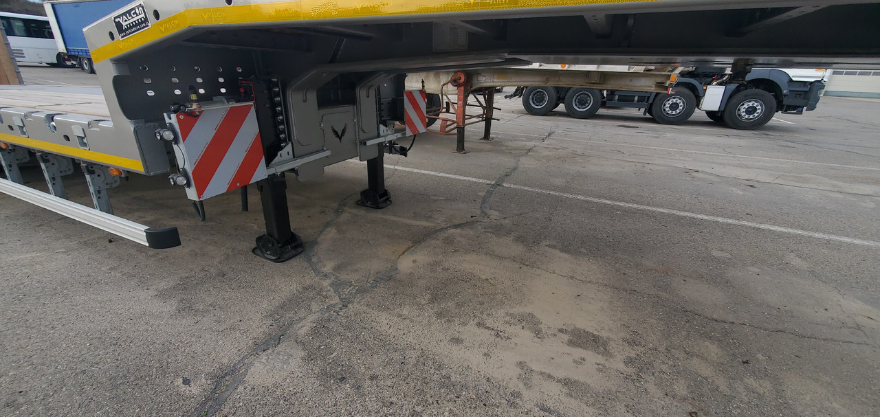 YALCIN 3 ESSIEUX STD - Полуприколка за низок утовар: слика 5 YALCIN 3 ESSIEUX STD - Полуприколка за низок утовар: слика 5