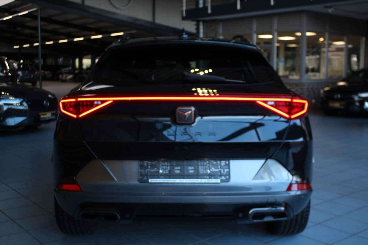 Cupra Formentor 1.5 TSI DSG Beats Kamera LED ACC - SUV: слика 5 Cupra Formentor 1.5 TSI DSG Beats Kamera LED ACC - SUV: слика 5