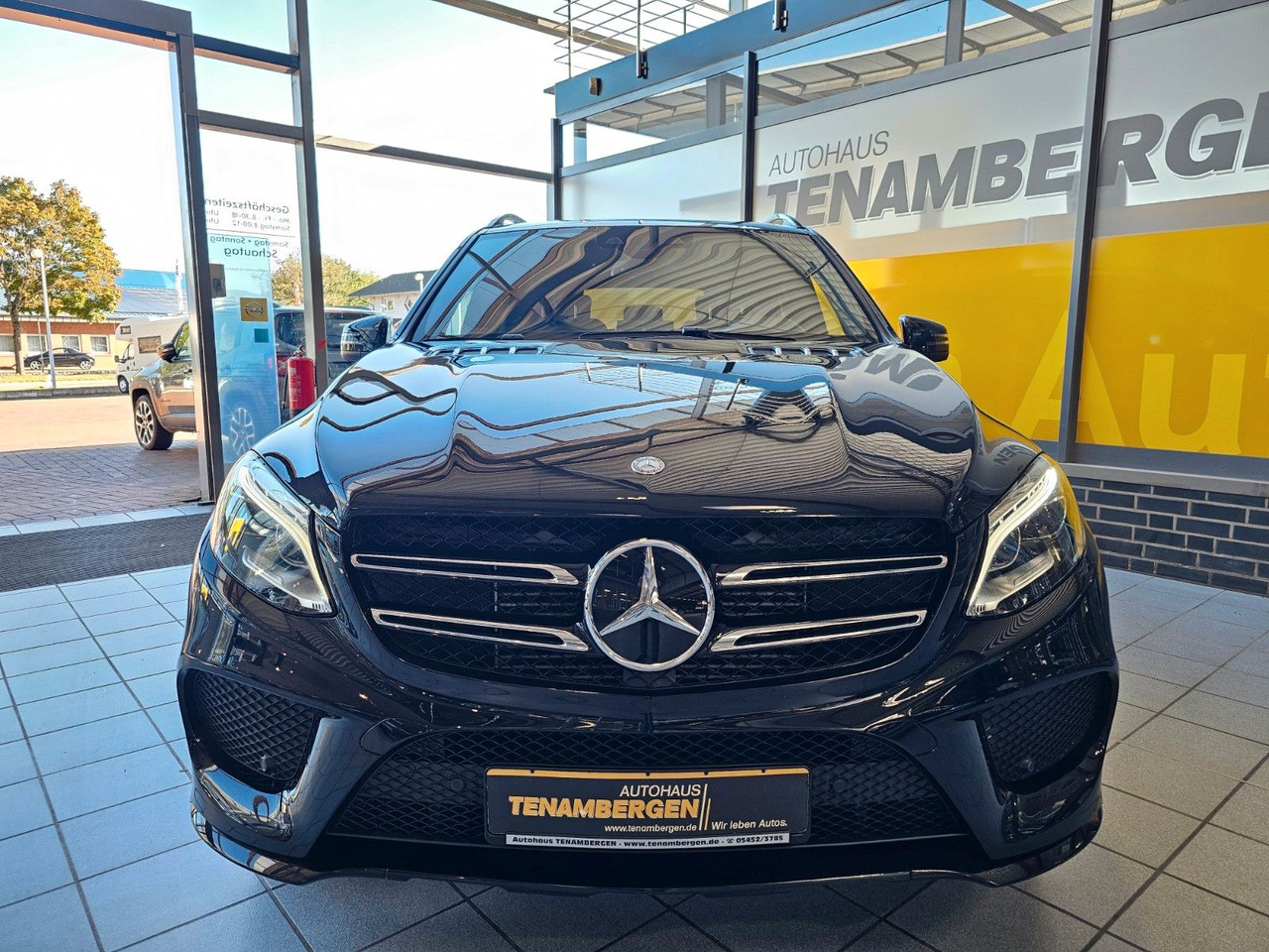 Mercedes-Benz GLE 350 d 4Matic AMG Line - SUV: слика 3 Mercedes-Benz GLE 350 d 4Matic AMG Line - SUV: слика 3