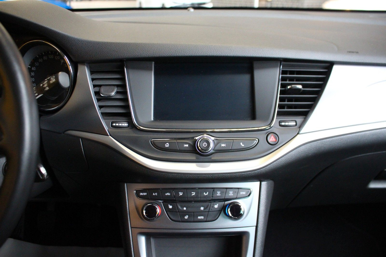 Караван Opel Astra K ST Edition S/S Navi Kamera LED AHK: слика 10