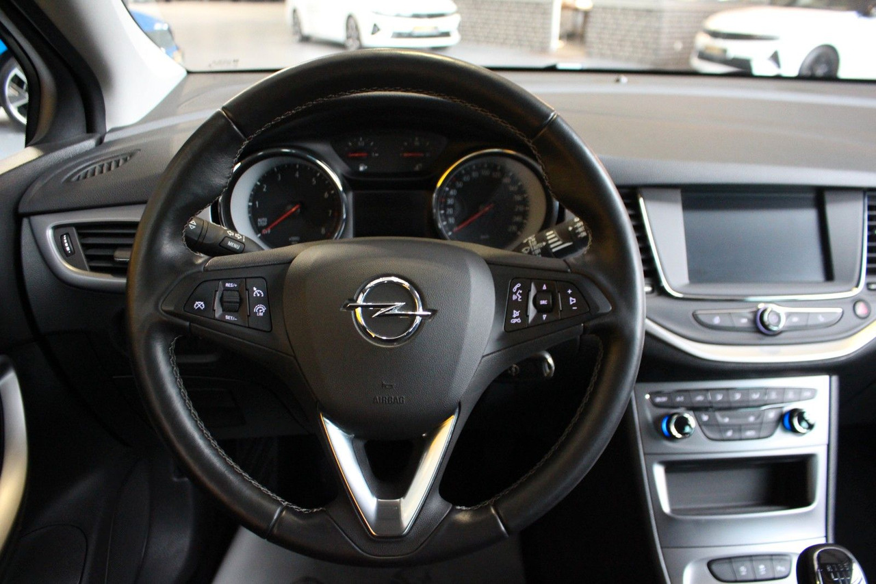 Караван Opel Astra K ST Edition S/S Navi Kamera LED AHK: слика 9