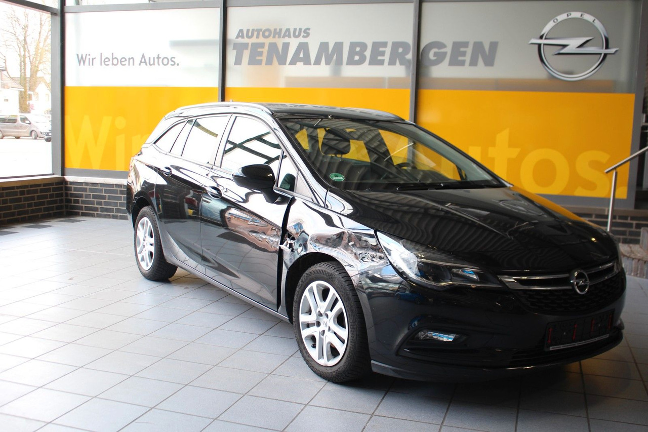 Opel Astra K Sports Tourer Edition AHK Navi - Караван: слика 1 Opel Astra K Sports Tourer Edition AHK Navi - Караван: слика 1