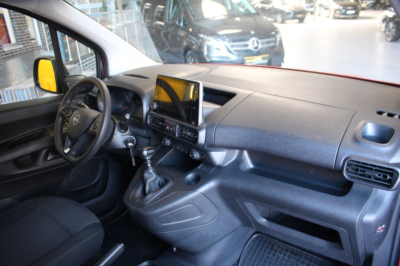 Opel Combo E Cargo Edition erhöhte Nutzlast XL - Мало комбе: слика 4 Opel Combo E Cargo Edition erhöhte Nutzlast XL - Мало комбе: слика 4