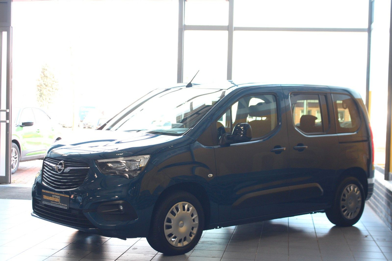 Opel Combo Life E Elegance 1.2 Aut. Navi 180°Kamera - Патничко комбе: слика 4 Opel Combo Life E Elegance 1.2 Aut. Navi 180°Kamera - Патничко комбе: слика 4