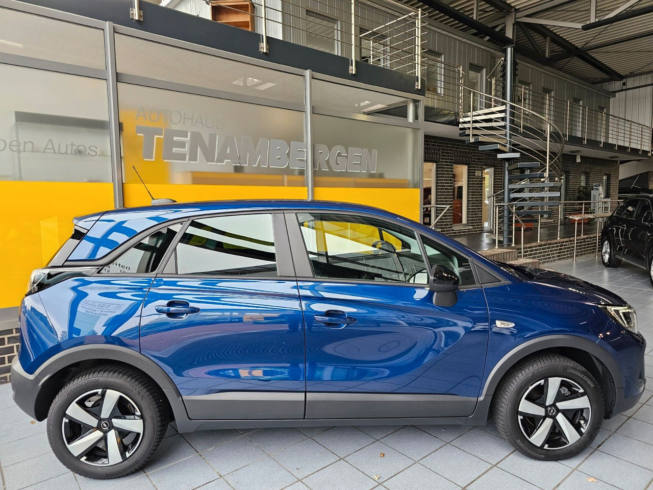 Opel Crossland Navi SHZ LHzg PDC Kamera - Патничко комбе: слика 2 Opel Crossland Navi SHZ LHzg PDC Kamera - Патничко комбе: слика 2