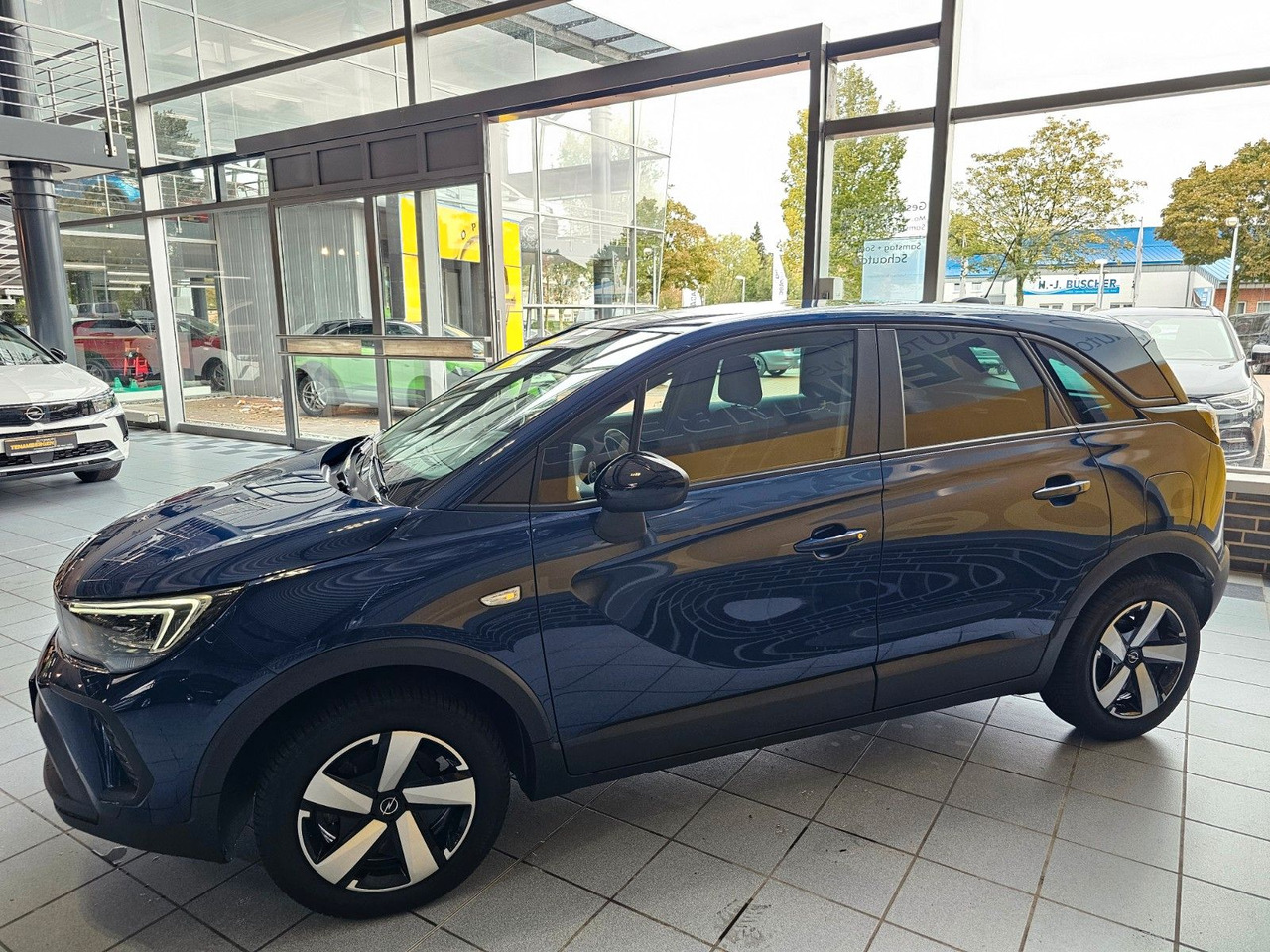 Opel Crossland Navi SHZ LHzg PDC Kamera - Патничко комбе: слика 4 Opel Crossland Navi SHZ LHzg PDC Kamera - Патничко комбе: слика 4