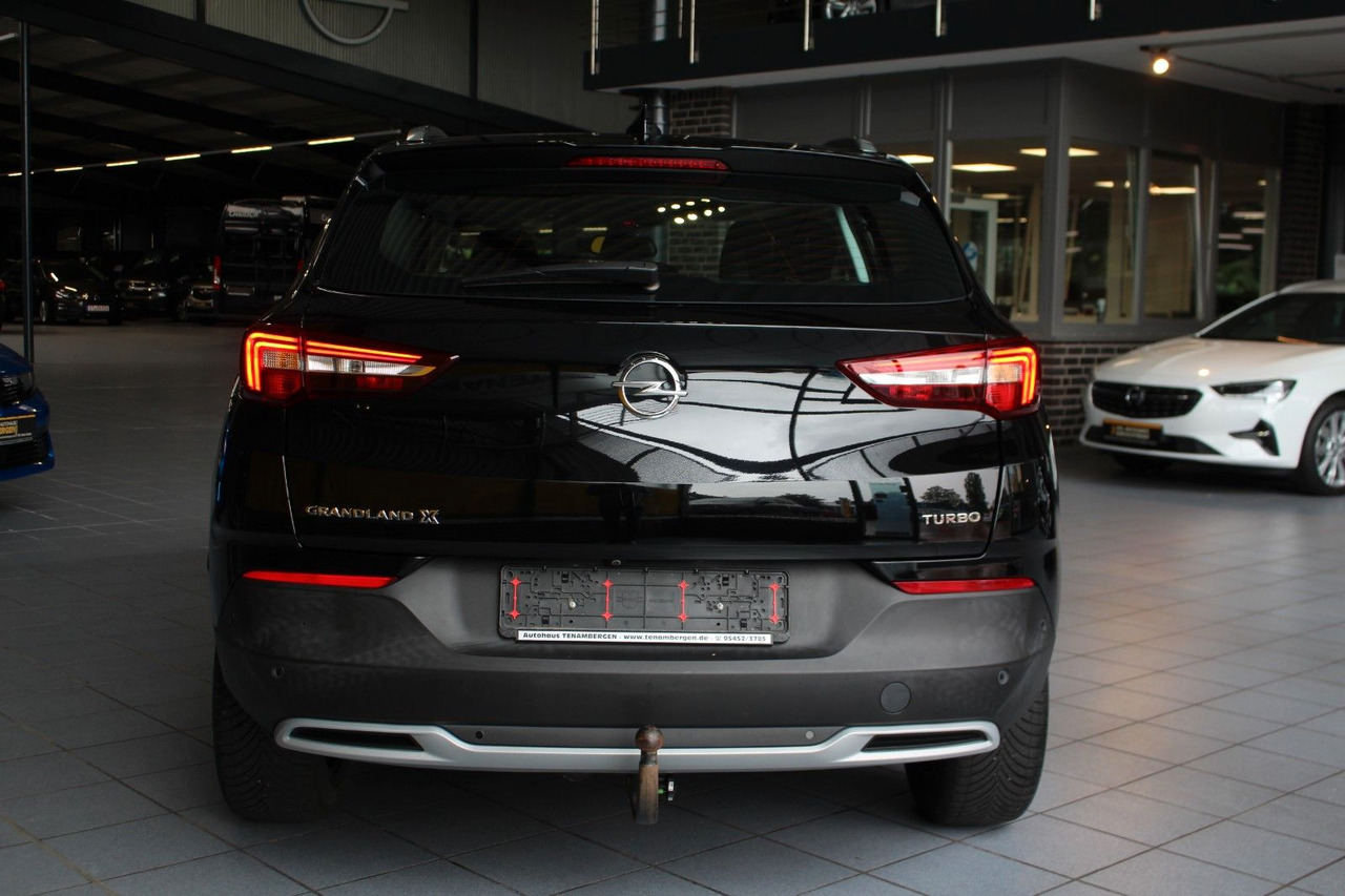 SUV Opel Grandland X Automatik Leder Navi AHK Kamera LED: слика 16