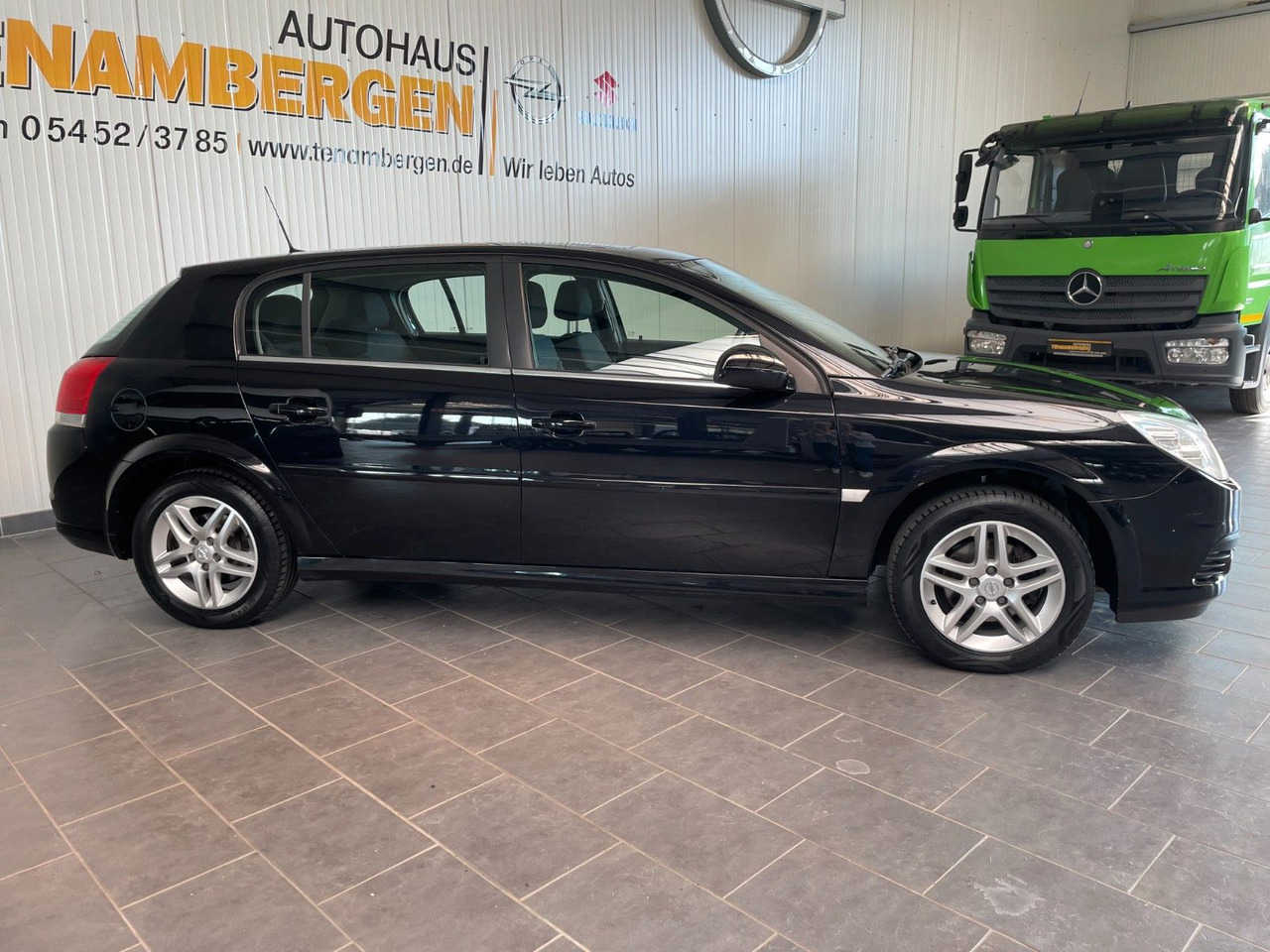 Opel Signum Edition Bluetooth Navi Automatik - Караван: слика 2 Opel Signum Edition Bluetooth Navi Automatik - Караван: слика 2