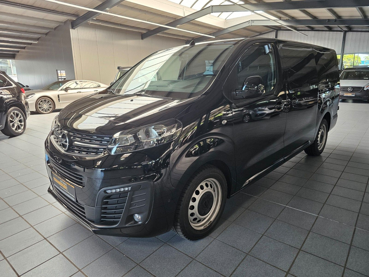 Opel Vivaro Kasten FlexSpace L DoKa Navi CarPlay DAB - Мало комбе, Комби со двојна кабина: слика 1 Opel Vivaro Kasten FlexSpace L DoKa Navi CarPlay DAB - Мало комбе, Комби со двојна кабина: слика 1