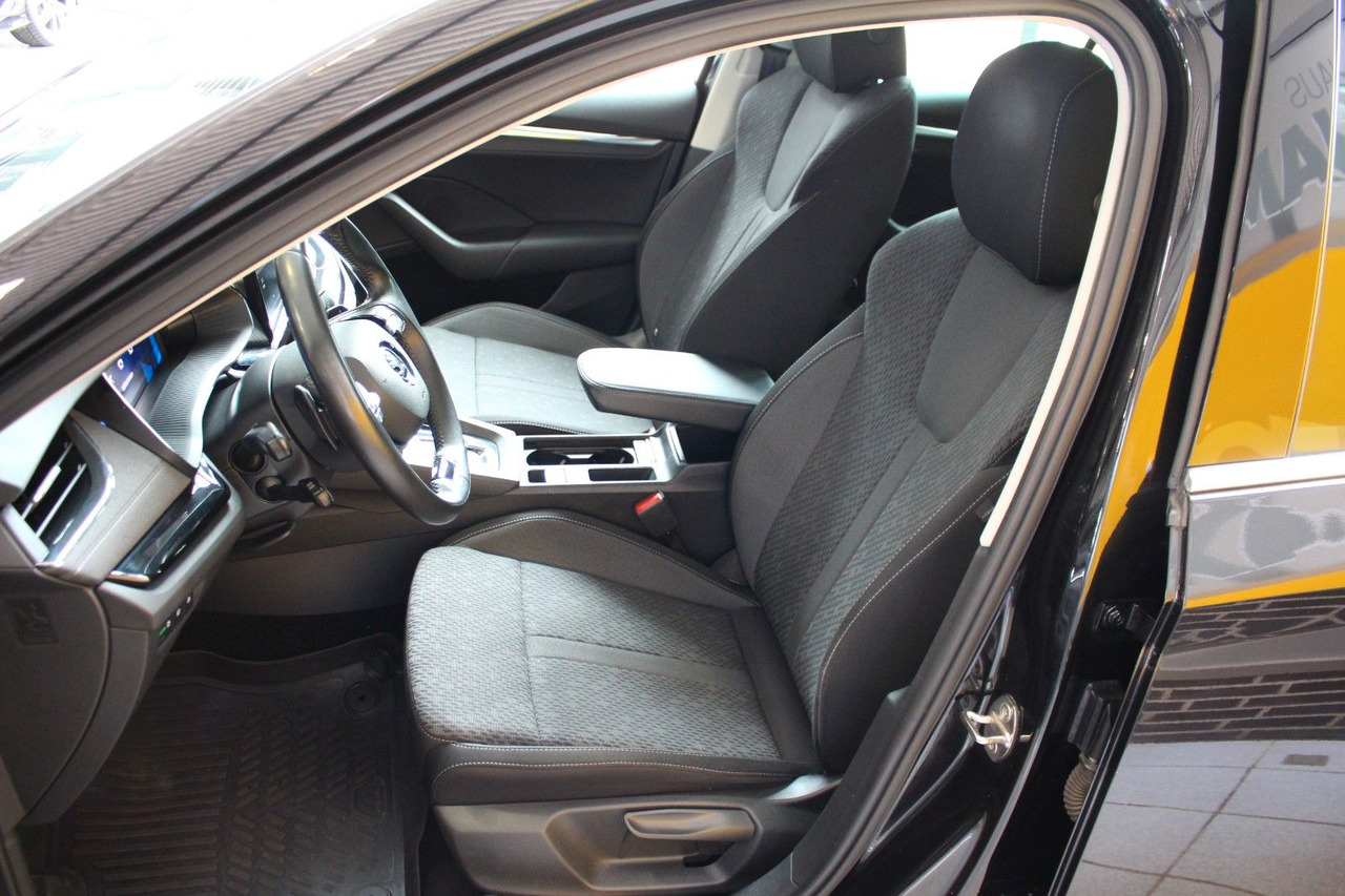 Skoda Octavia Combi 2.0 TDI DSG Style Pano LED AHK ACC - Караван: слика 5 Skoda Octavia Combi 2.0 TDI DSG Style Pano LED AHK ACC - Караван: слика 5