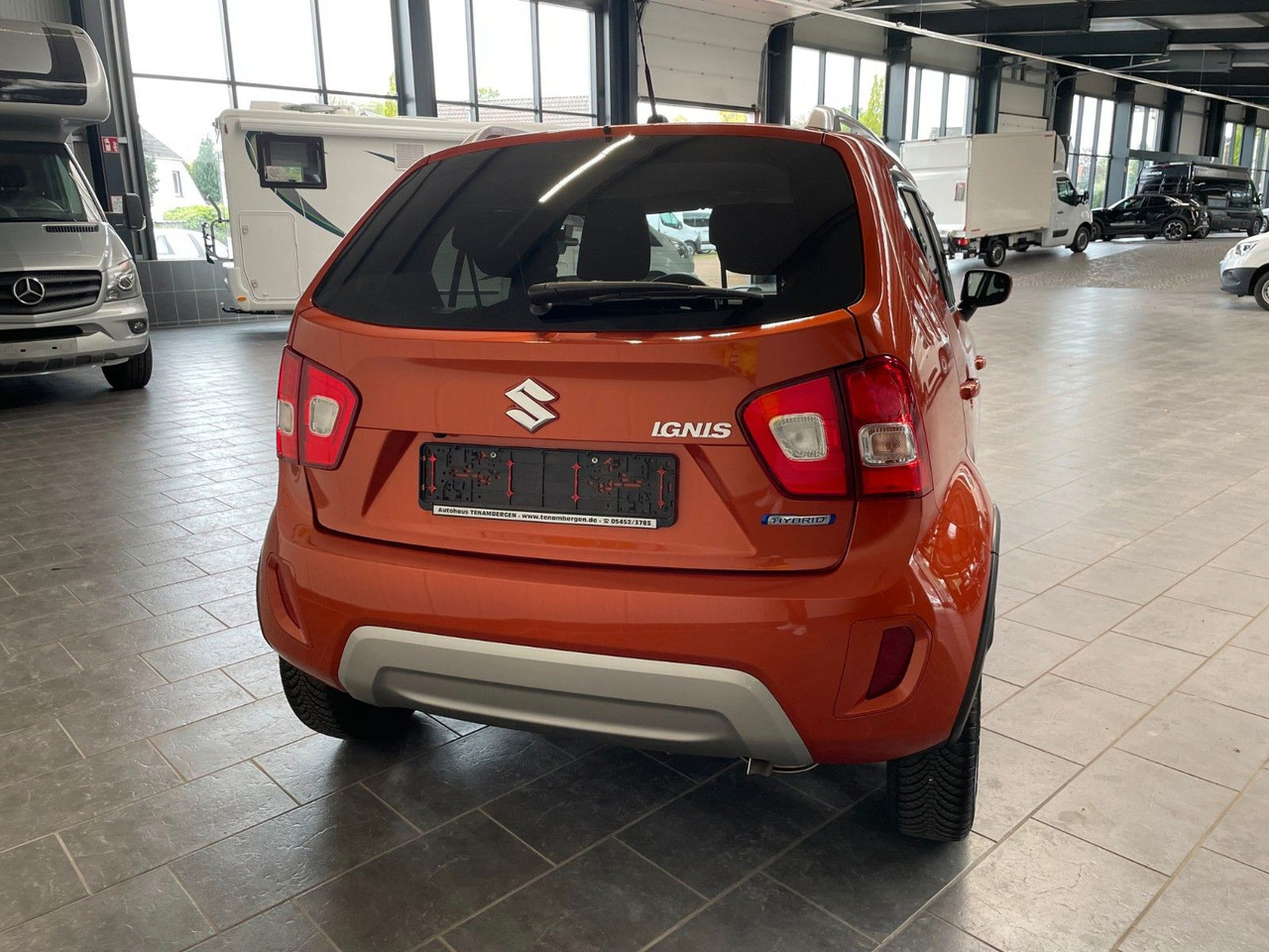 Suzuki Ignis 1.2 Comfort /Hybrid/Automatik/DAB/Navi - Автомобил: слика 4 Suzuki Ignis 1.2 Comfort /Hybrid/Automatik/DAB/Navi - Автомобил: слика 4