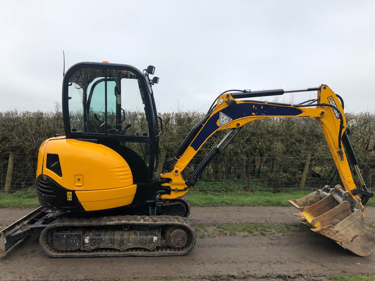 JCB 8026 CTS - Мини багер: слика 2 JCB 8026 CTS - Мини багер: слика 2