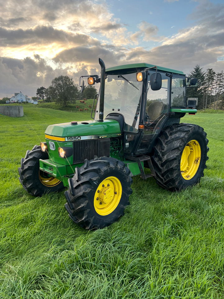 JOHN DEERE 1950 - Трактор: слика 2 JOHN DEERE 1950 - Трактор: слика 2