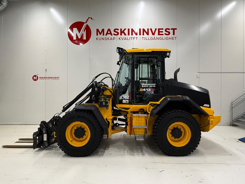 JCB 413S Nordic Edition - Натоварувач на тркала: слика 1 JCB 413S Nordic Edition - Натоварувач на тркала: слика 1