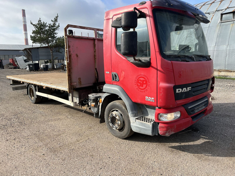 DAF LF45 210 - Камион со платформа: слика 2 DAF LF45 210 - Камион со платформа: слика 2