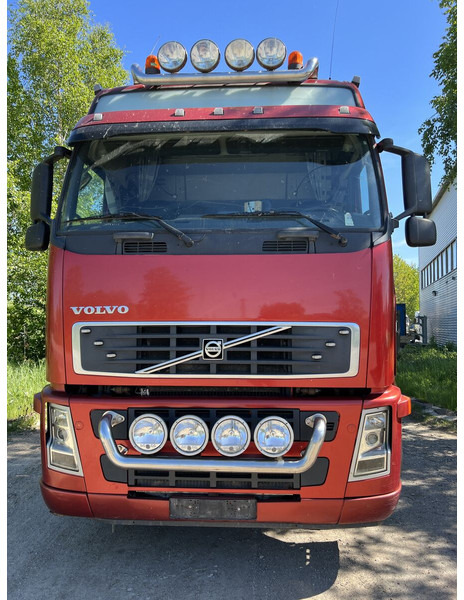 Volvo FH480 - Камион со кука за подигање: слика 2 Volvo FH480 - Камион со кука за подигање: слика 2