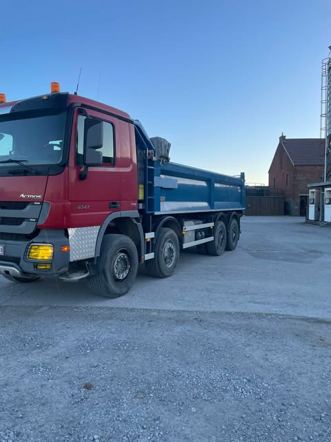 MERCEDES-BENZ actros - Кипер, Камион со кран: слика 2 MERCEDES-BENZ actros - Кипер, Камион со кран: слика 2