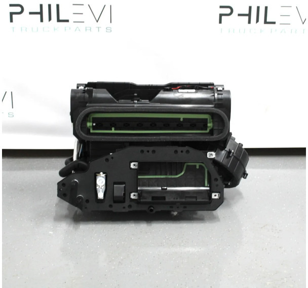 DAF CF Kachelhuis 2302626 Nieuw - Вентилатор за парно за Камион: слика 1 DAF CF Kachelhuis 2302626 Nieuw - Вентилатор за парно за Камион: слика 1