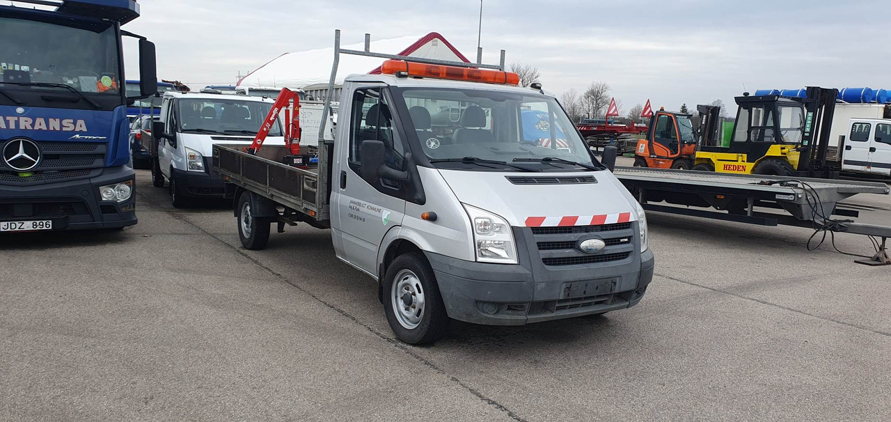 Ford Transit - Камион со кран: слика 1 Ford Transit - Камион со кран: слика 1