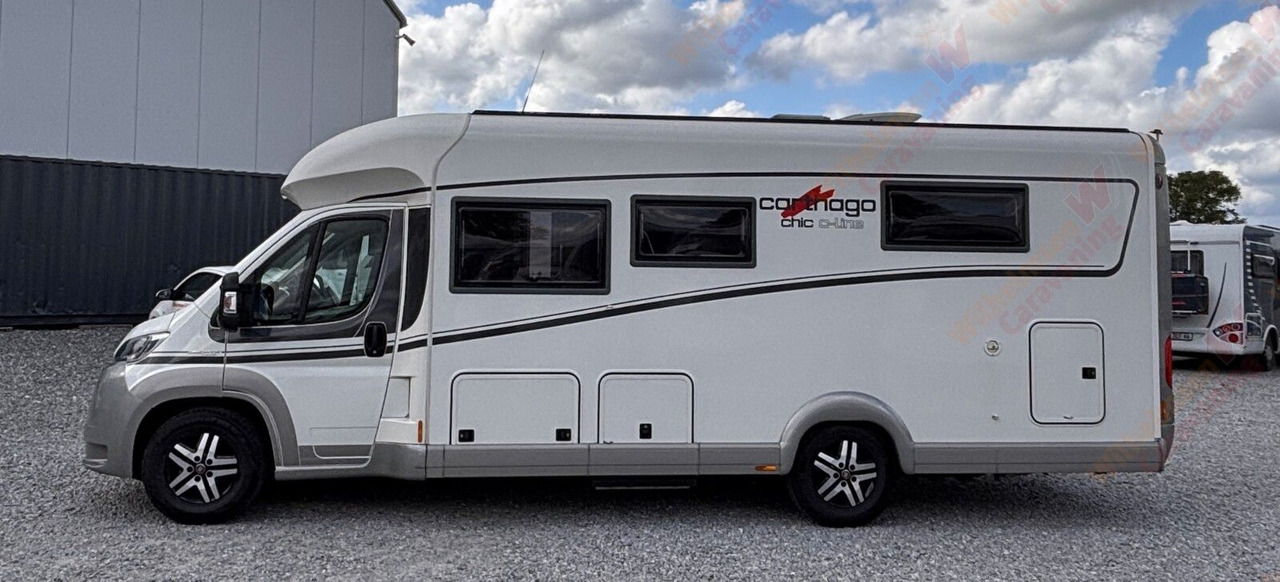 Carthago chic c-line T 5.0 Solarpanele I Rüfa I AHK - Полуинтегриран кампер: слика 4 Carthago chic c-line T 5.0 Solarpanele I Rüfa I AHK - Полуинтегриран кампер: слика 4