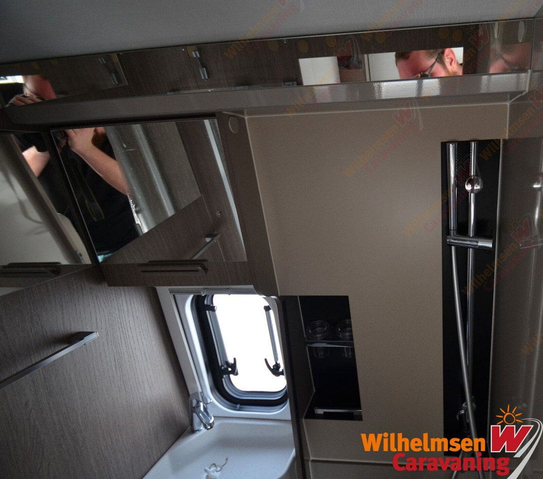 Кампер комбе Challenger Van 217 Road Edition Premium 11.440  Rab.*Autom: слика 14