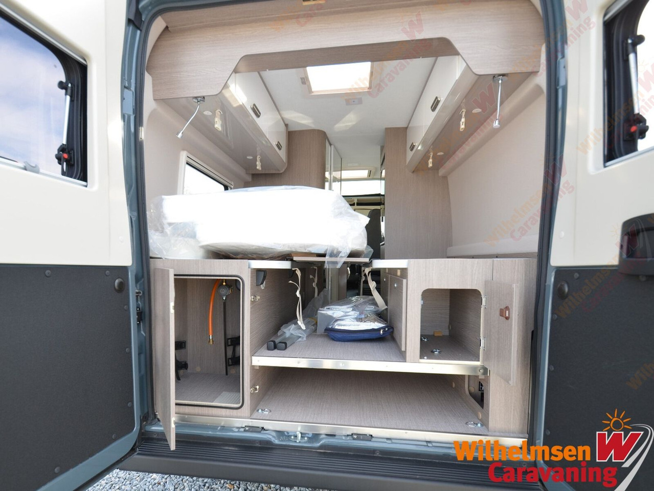 Кампер комбе Challenger Van 217 Road Edition Premium 11.440  Rab.*Autom: слика 9