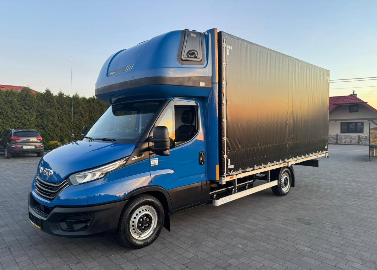 Iveco 35S18 3.0 Hi-Matic Salon Polska 30 180ps - Комбе со церада: слика 3 Iveco 35S18 3.0 Hi-Matic Salon Polska 30 180ps - Комбе со церада: слика 3