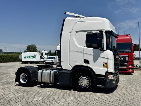 Scania R450 3 Stück verfügbar DC 13 164 Euro 6 Highline Retarder - Камион влекач: слика 2 Scania R450 3 Stück verfügbar DC 13 164 Euro 6 Highline Retarder - Камион влекач: слика 2